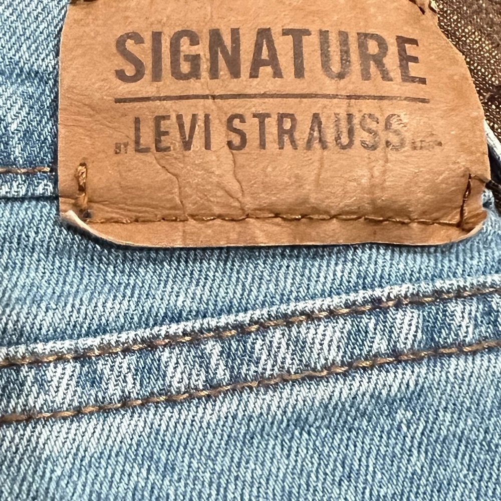 Levi’s Signature Skinny jeans, girls size 16